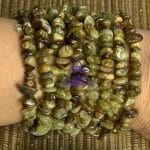 Pulseira Cascalho Granada Verde