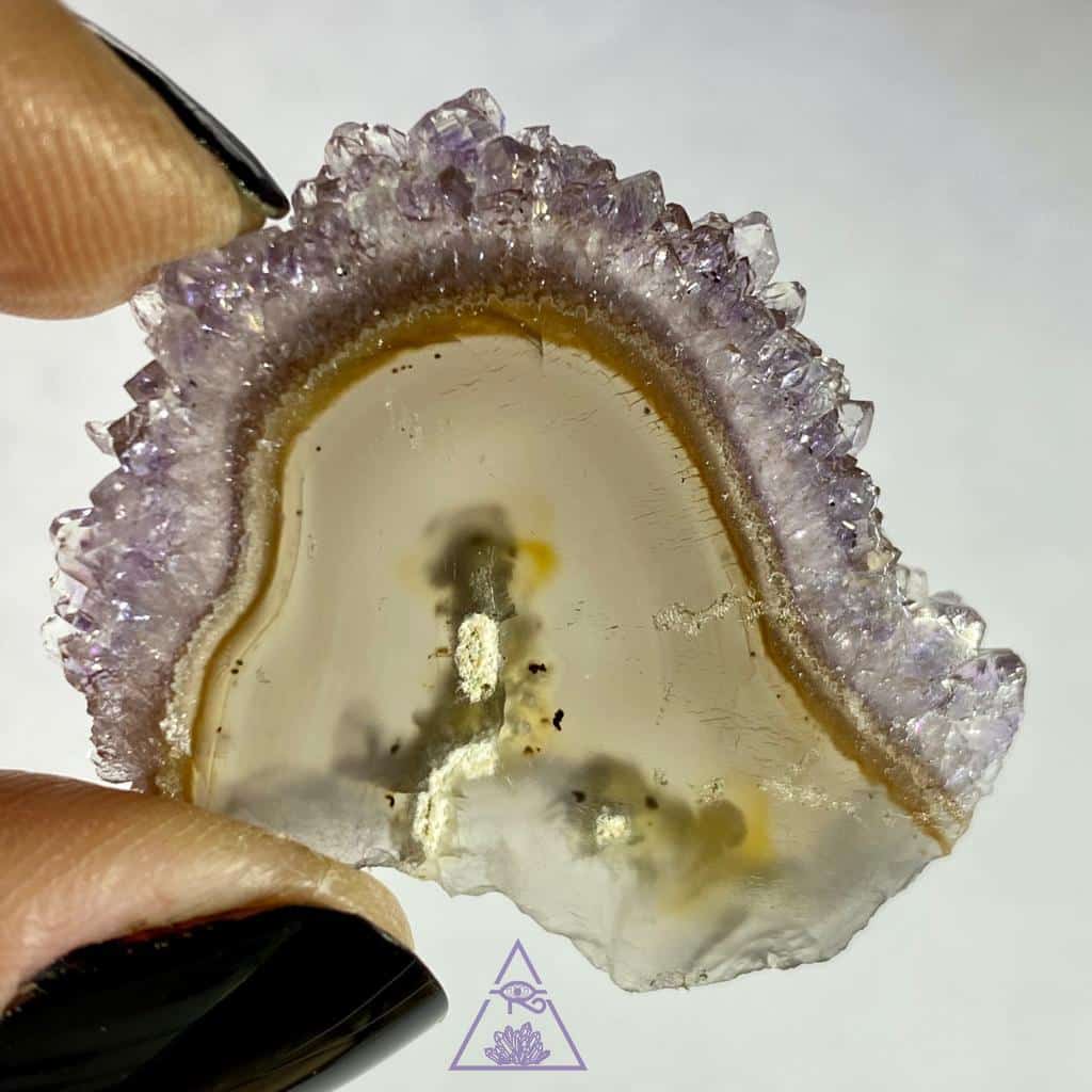 f67cde7b-3819-4ce0-b8a0-a7f966a92108 Estalactite de Ametista cod 33 - Imagem 1