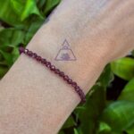 Pulseira Facetada Granada Vermelha 3 mm