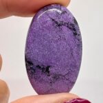 Stichtita cabochão - cod 79 D